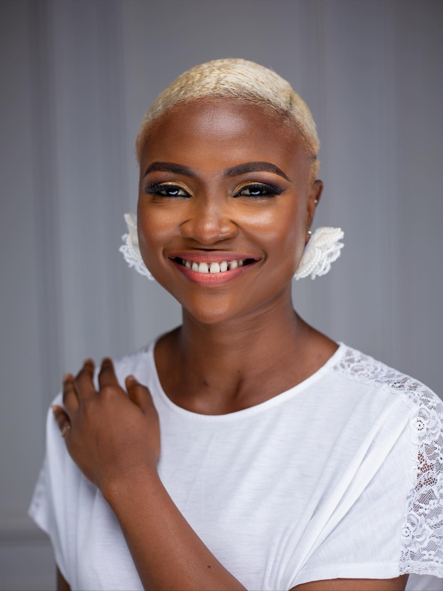 Close-up beauty look